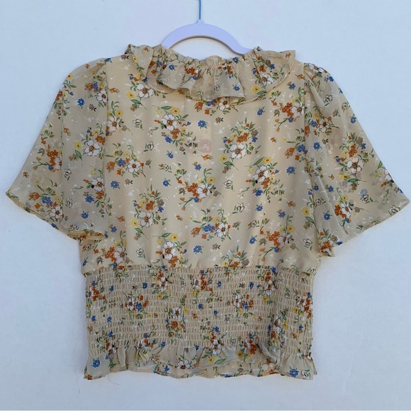 ASTR The Label Flutter Sleeve Cream Yellow Floral Smocked Top Women Size Small - Picture 8 of 16